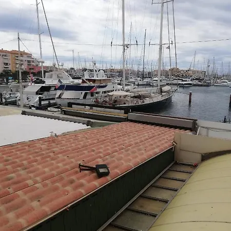 アパート Yachts, Direct Port, Parking. アグド